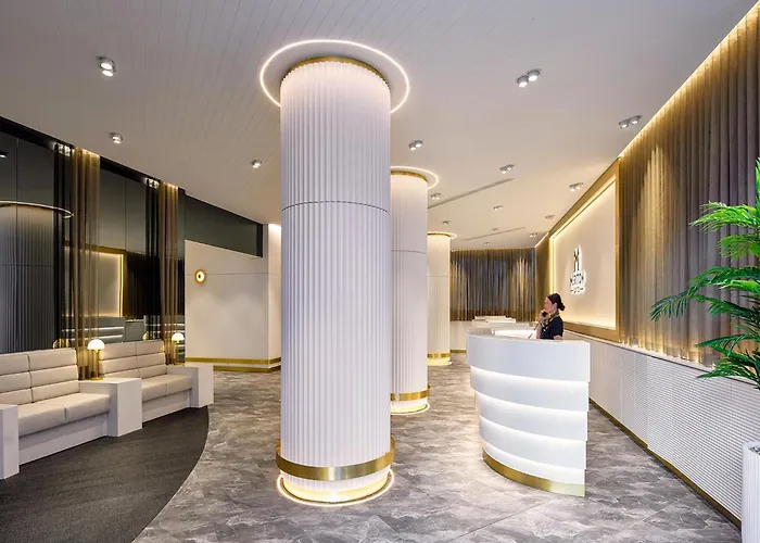 Meriton Suites Bondi Junction